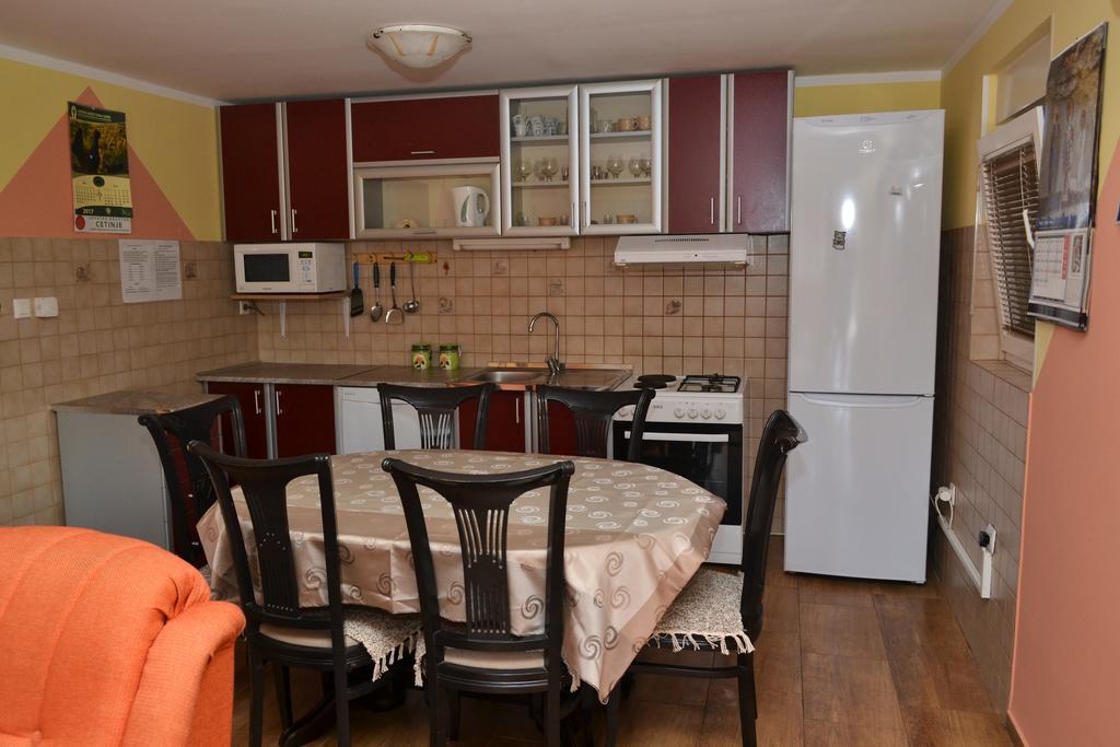 Apartments Villa Marta - Begovic 科托尔 外观 照片